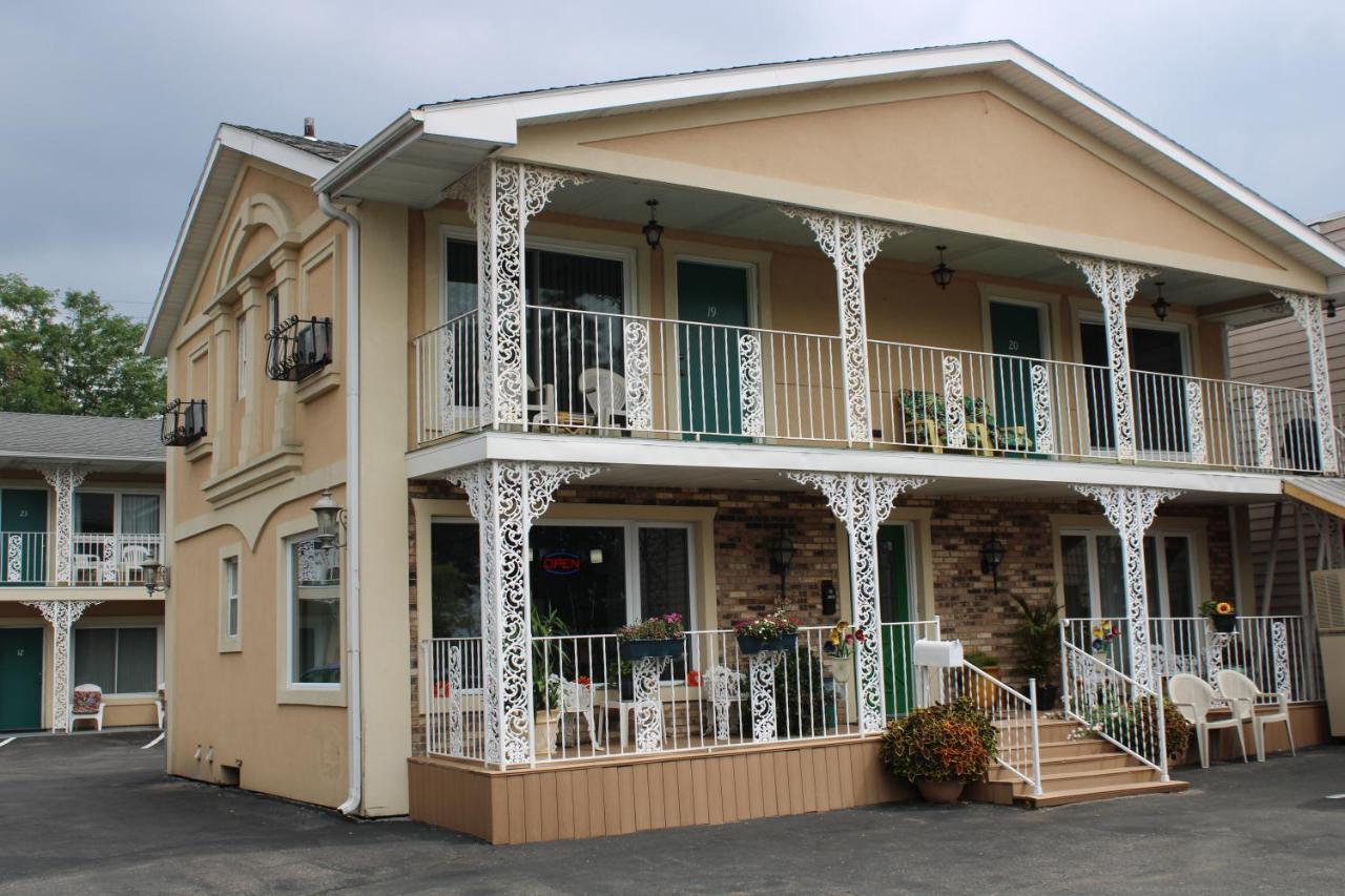 River Road Motel Wisconsin Dells Buitenkant foto